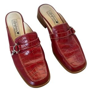 Brighton "Jordan" Red Croc-Embossed
Leather Mules , Silver Charms
Sz 8.5M